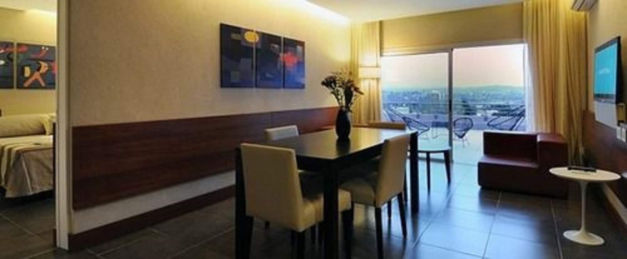 Pinares Panorama Suites, Spa & Convention Center Villa Carlos Paz Eksteriør billede