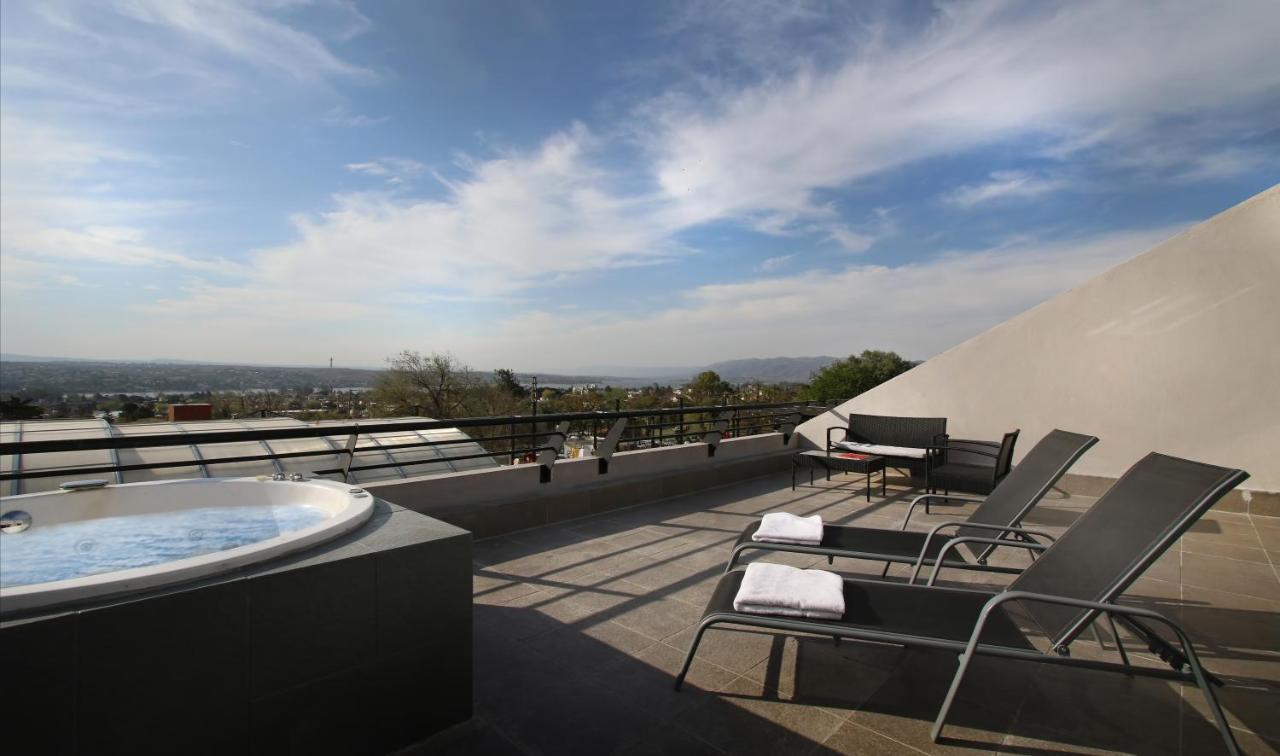 Pinares Panorama Suites, Spa & Convention Center Villa Carlos Paz Eksteriør billede