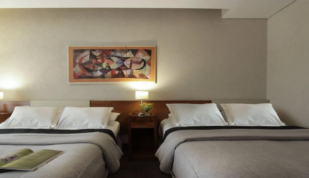 Pinares Panorama Suites, Spa & Convention Center Villa Carlos Paz Eksteriør billede